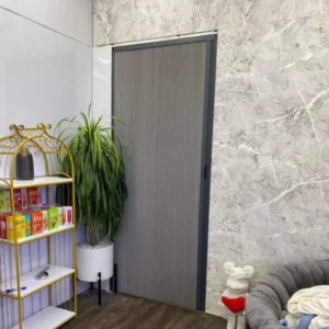 hình-cua-to-ong-ngan-nha-ve-sinh