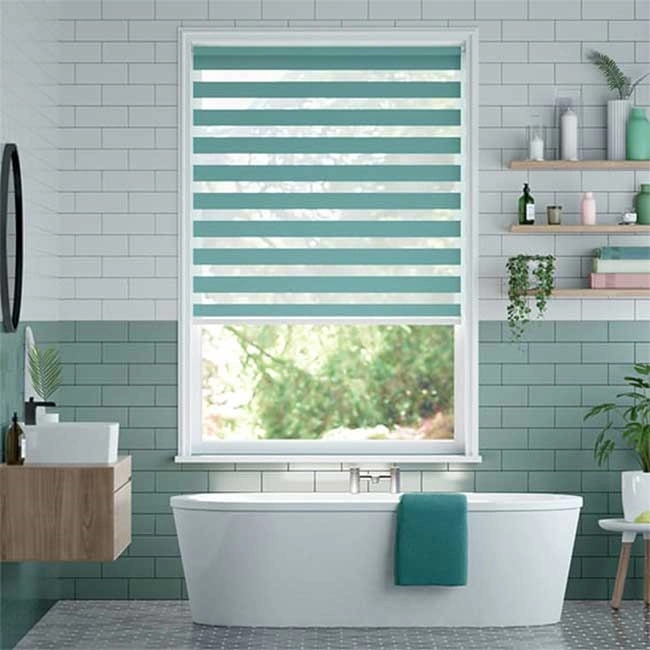 hình-rem-cau-vong-nha-tam