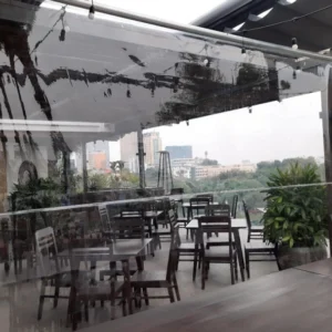 hình-rem-cuon-nhua-trong-suot