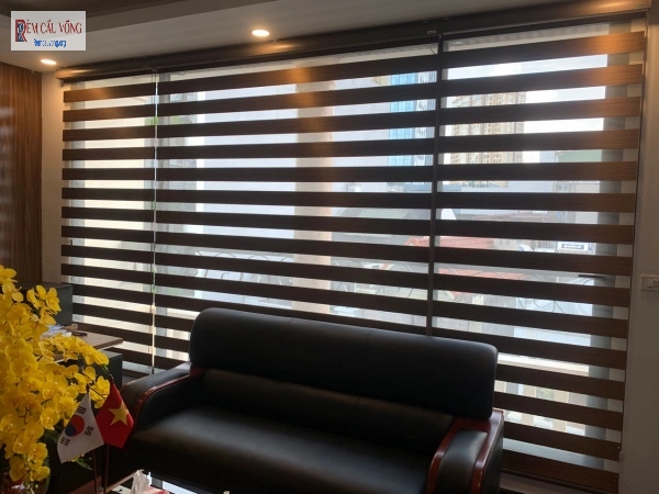 Rèm Cầu Vồng Vạn Thái