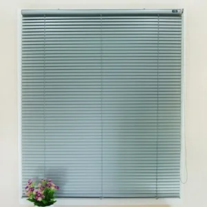 Rèm sáo nhôm trắng tinh tế cho văn phòng