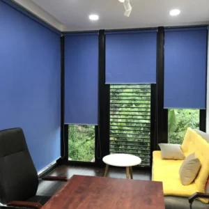 Rèm cuốn giá rẻ cho văn phòng tiện nghi