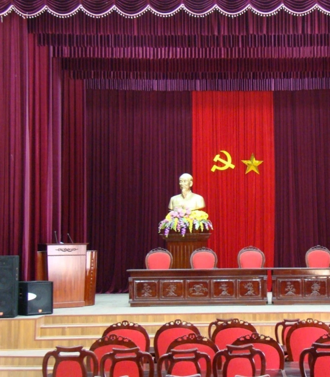 Phông nhung hội trường - Ảnh 11